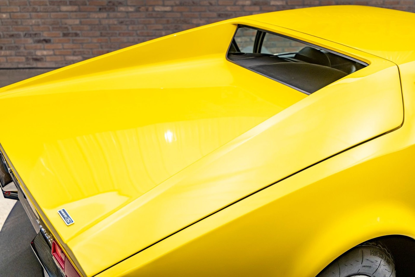 De-Tomaso-Pantera-1971-Coupe-17