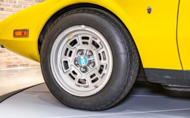 De-Tomaso-Pantera-1971-Coupe-21