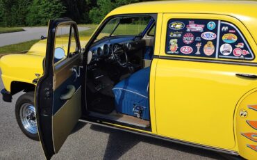 DeSoto-Custom-1951-Sedan-24