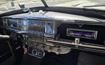 Desoto-s11-1946-yellow-17