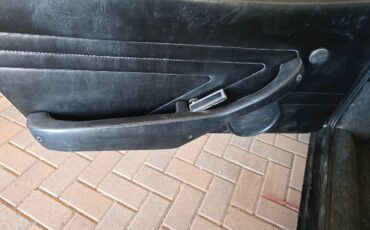 Detomaso-pantera-1973-black-8