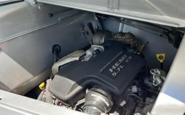 Dodge-Business-Coupe-1948-36