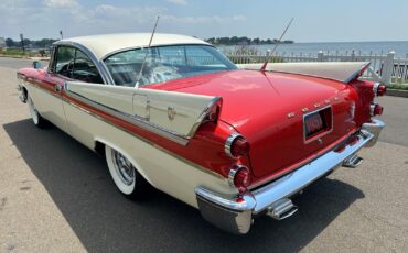 Dodge-CUSTOM-ROYAL-1957-COUPE-3
