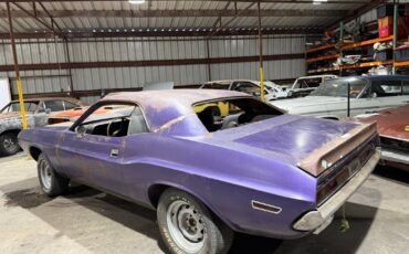 Dodge-Challenger-1970-3