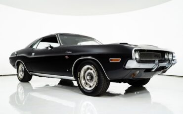 Dodge-Challenger-1970-Coupe-15