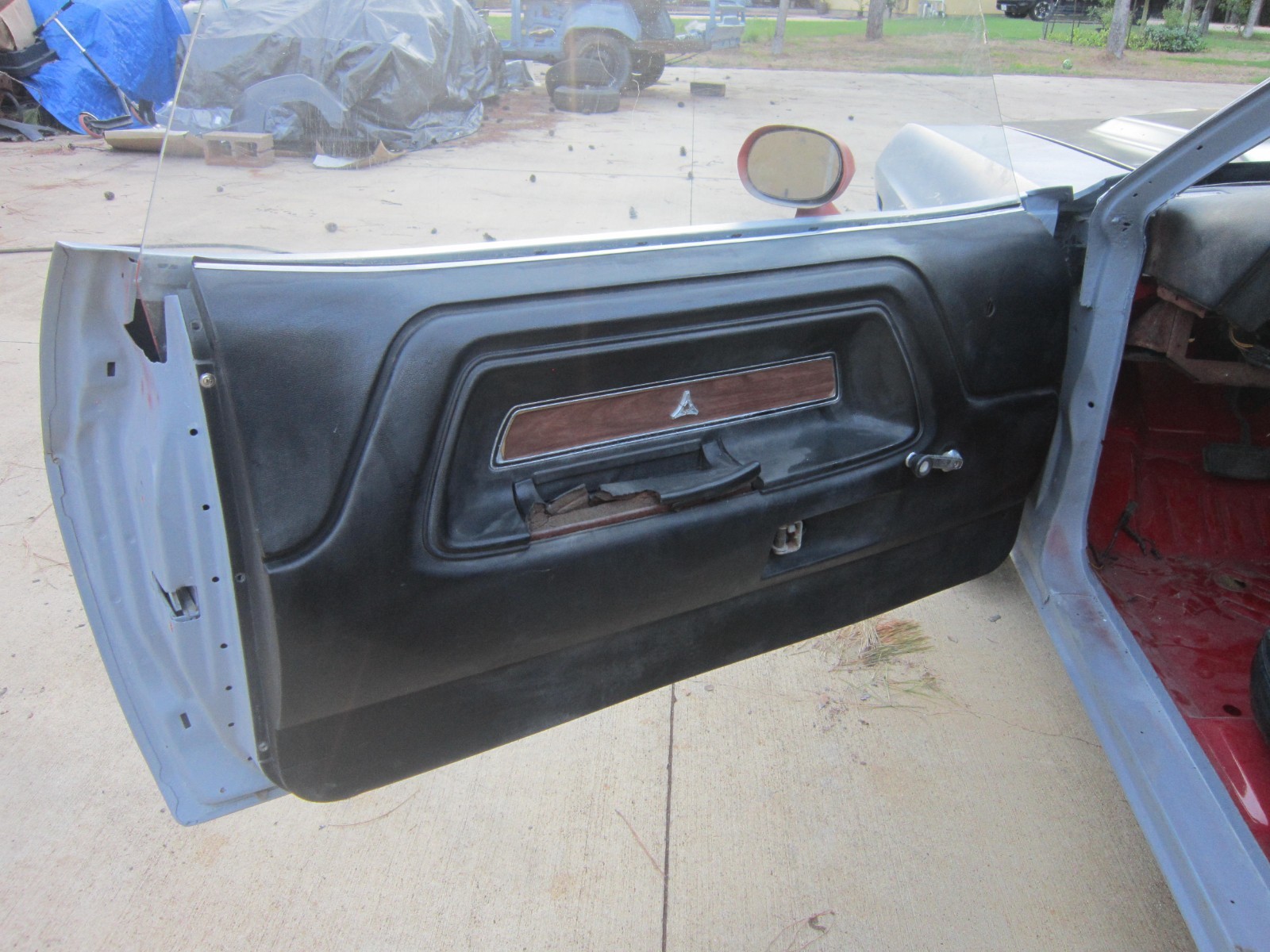 Dodge-Challenger-1970-Coupe-17