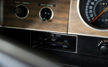 Dodge-Challenger-1970-Coupe-26