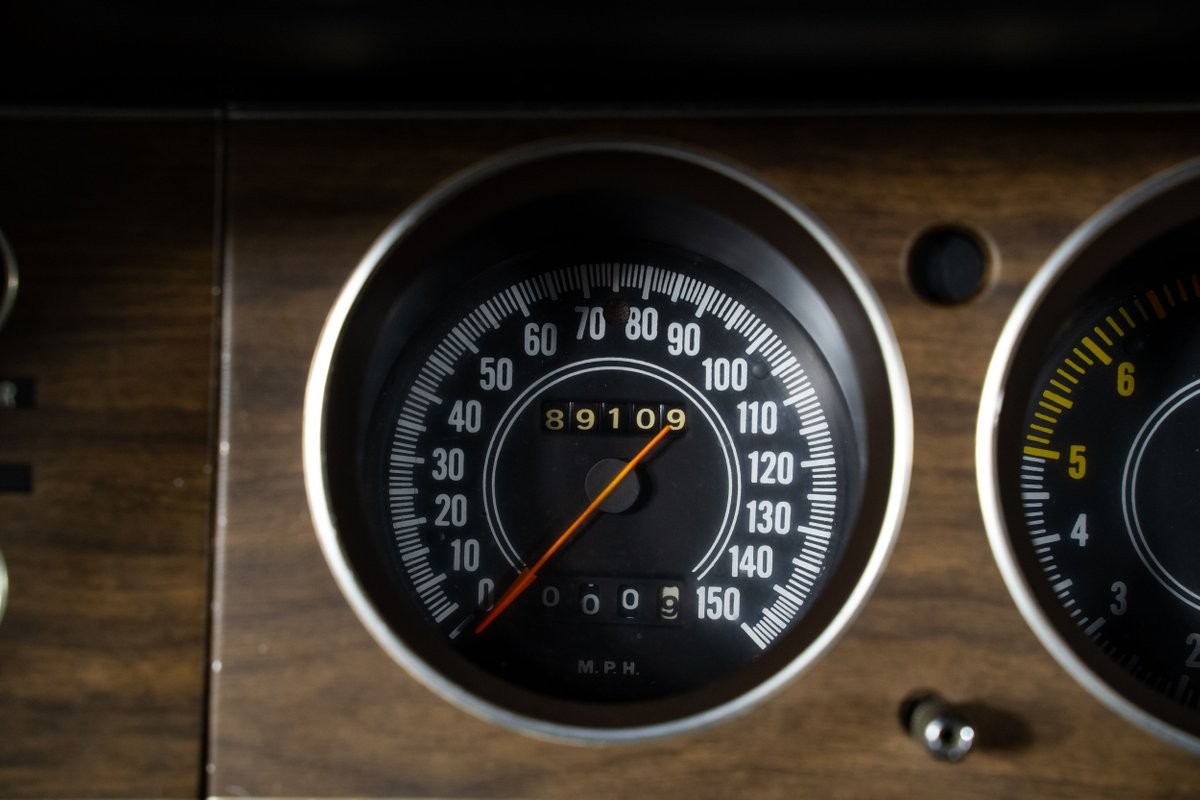 Dodge-Challenger-1970-Coupe-27