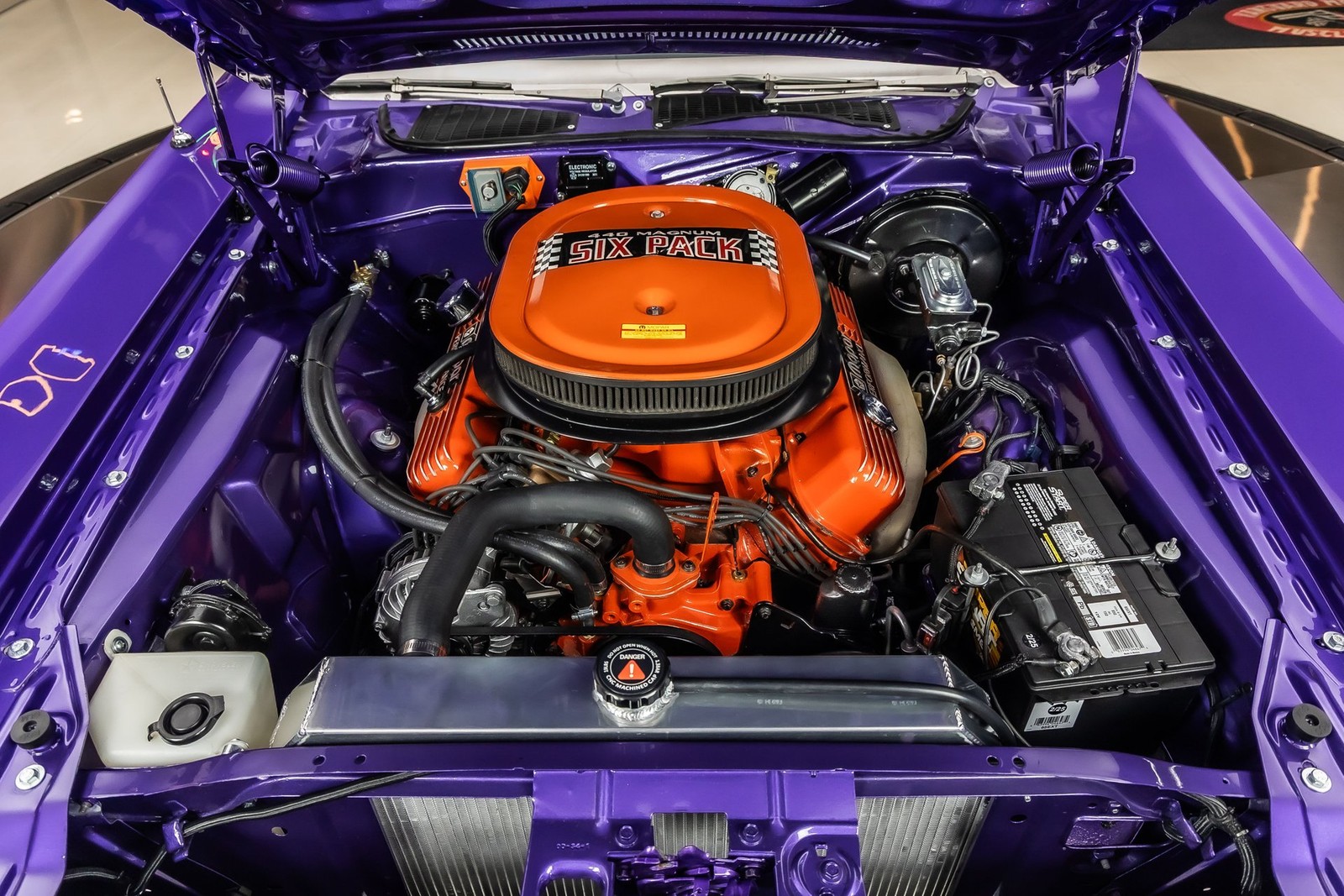 Dodge-Challenger-1970-Coupe-3