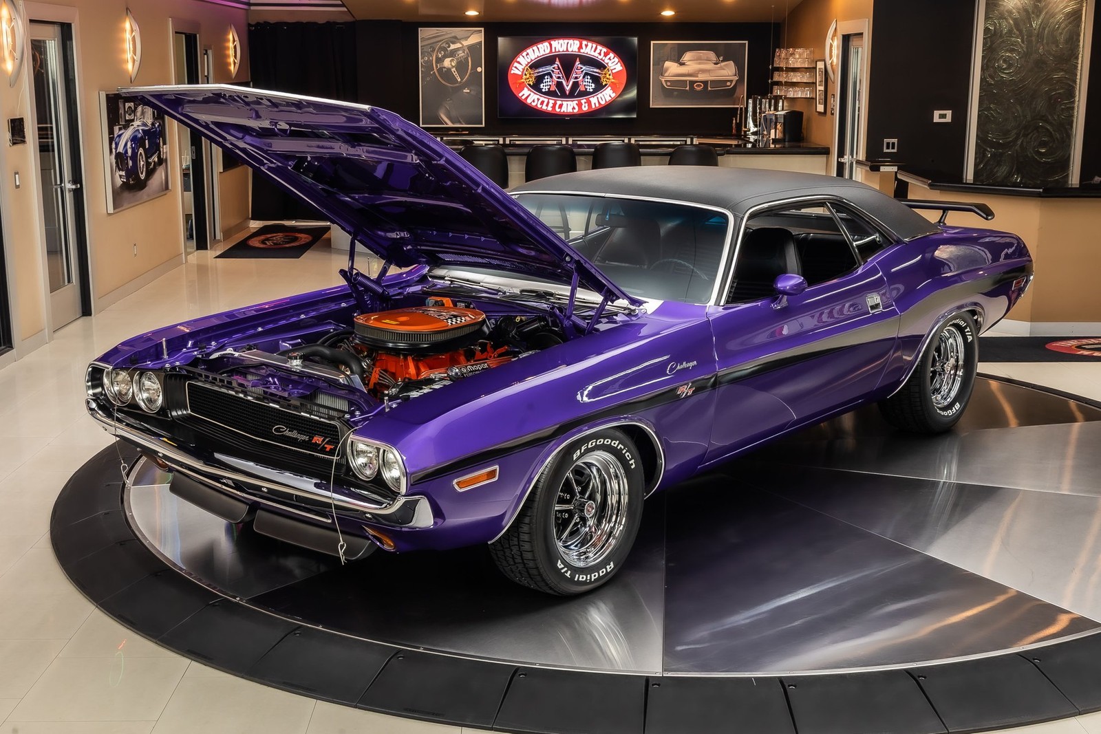 Dodge-Challenger-1970-Coupe-6