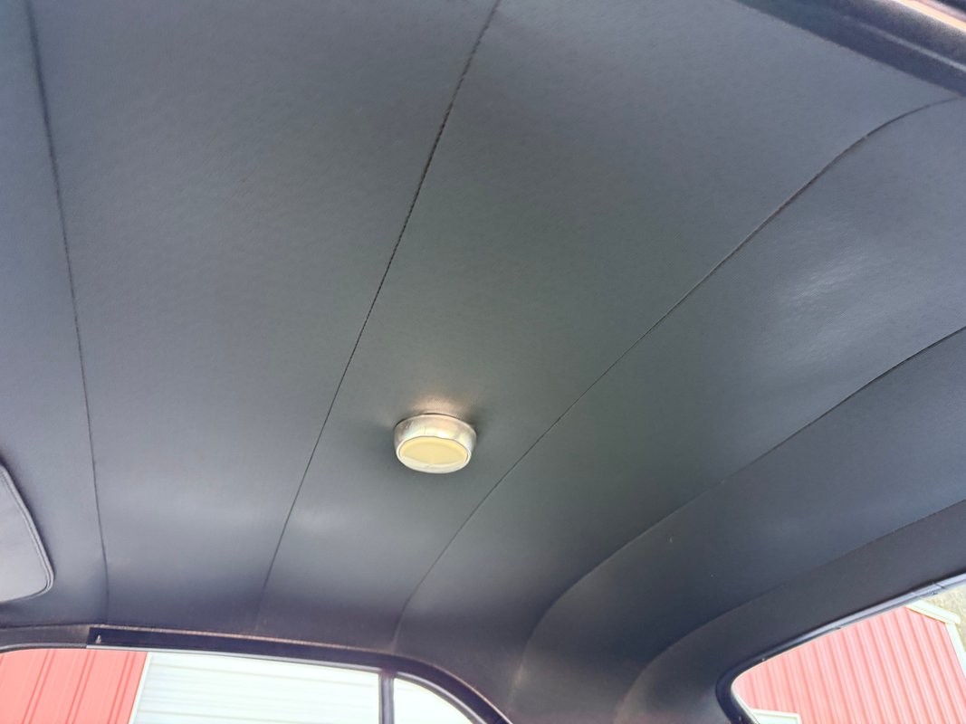 Dodge-Challenger-1971-13