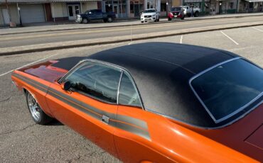 Dodge-Challenger-1971-29