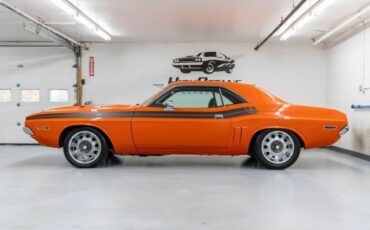 Dodge-Challenger-1971-Coupe-1