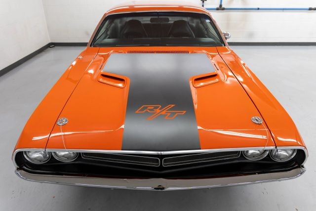 Dodge-Challenger-1971-Coupe-19