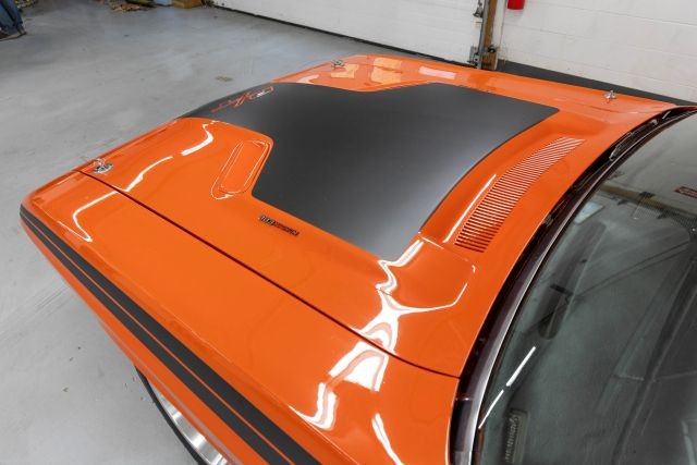 Dodge-Challenger-1971-Coupe-22