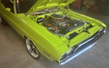 Dodge-Challenger-1972-15