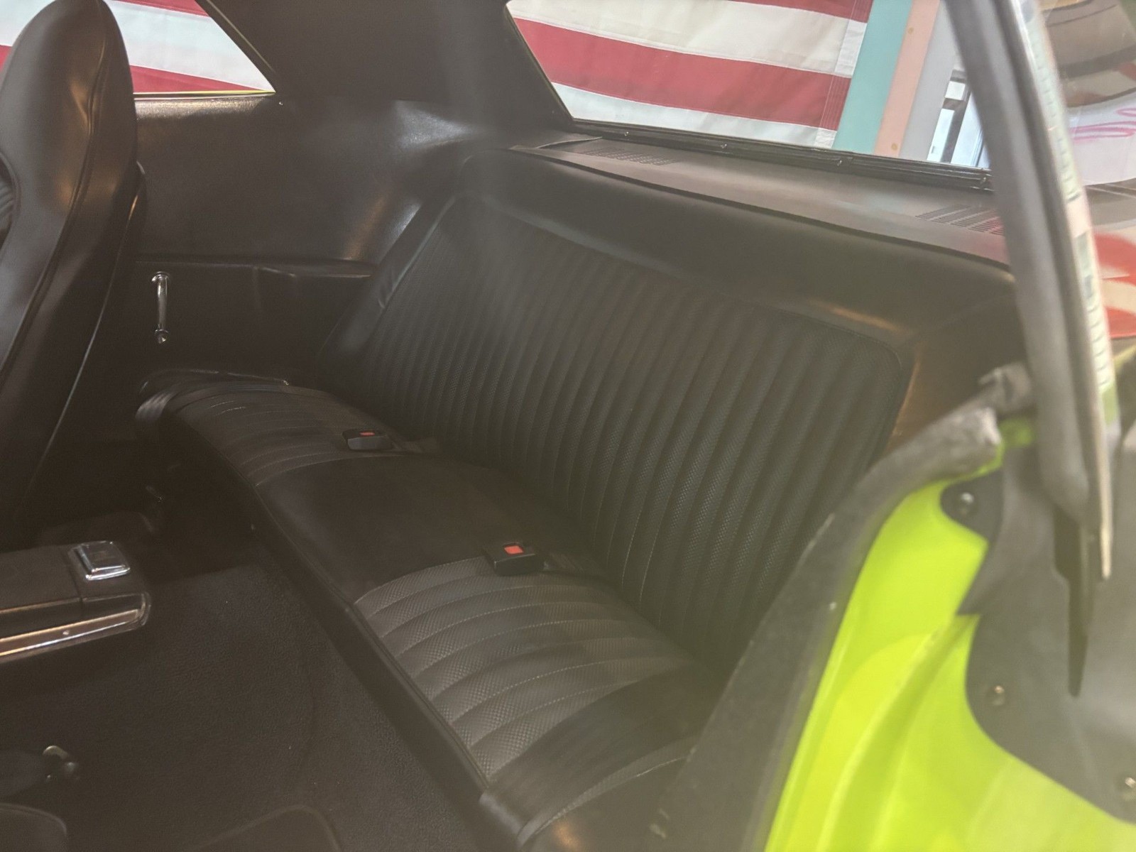 Dodge-Challenger-1972-20