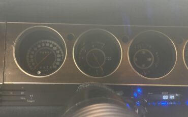 Dodge-Challenger-1972-29