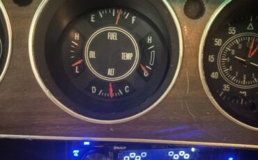 Dodge-Challenger-1972-33