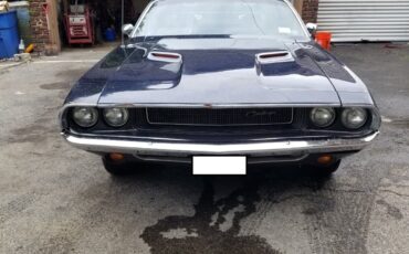 Dodge-Challenger-1973-13