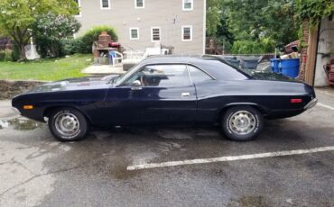 Dodge-Challenger-1973-2
