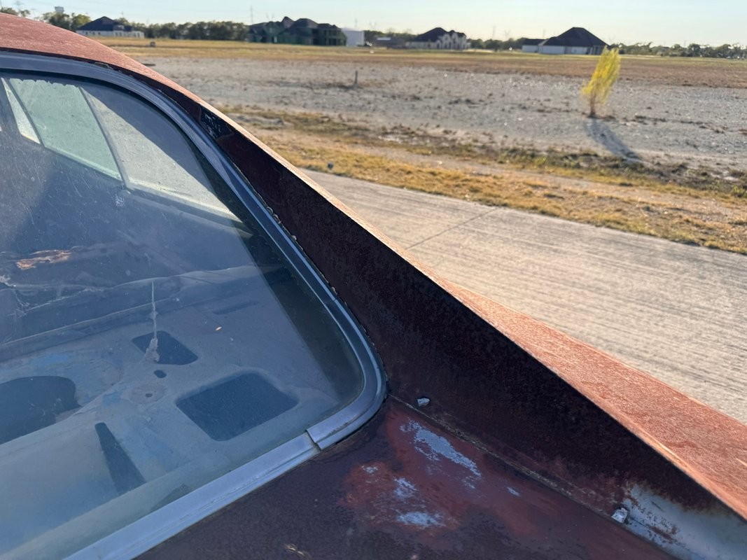 Dodge-Charger-1968-37