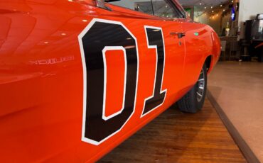 Dodge-Charger-1968-Coupe-11