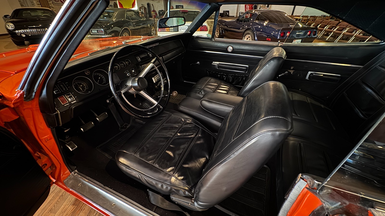 Dodge-Charger-1968-Coupe-18