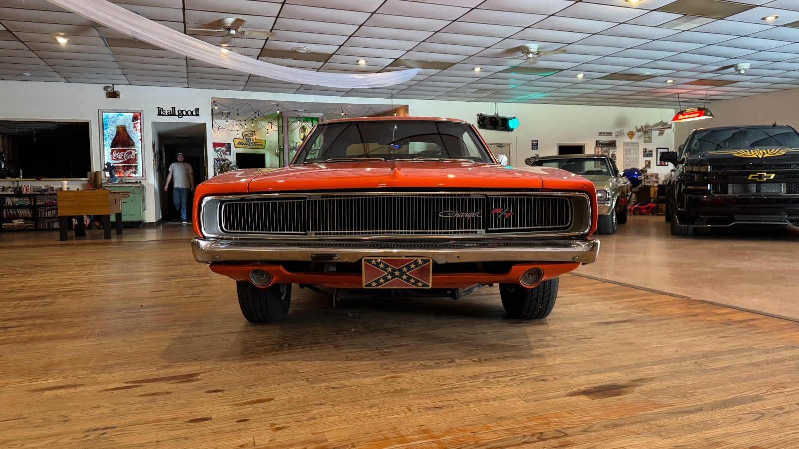 Dodge-Charger-1968-Coupe-2