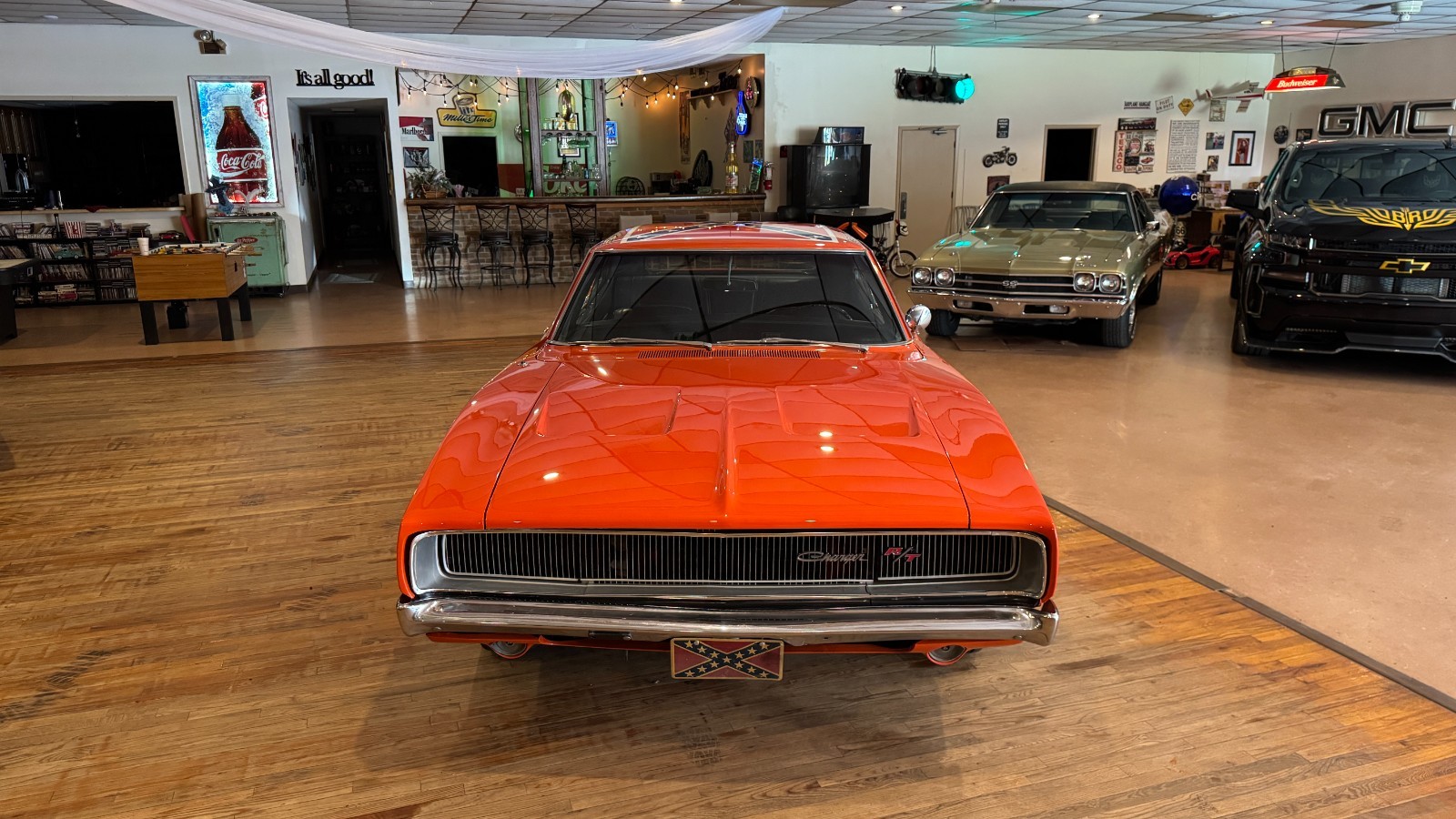 Dodge-Charger-1968-Coupe-3