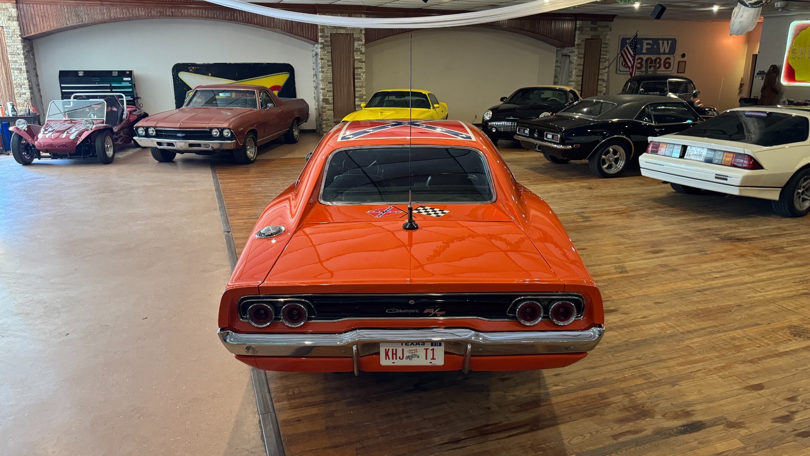 Dodge-Charger-1968-Coupe-6