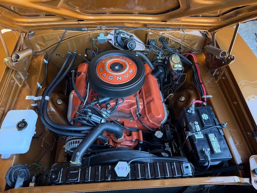 Dodge-Charger-1969-13