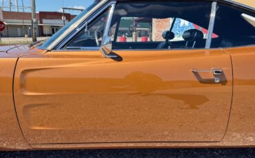 Dodge-Charger-1969-28