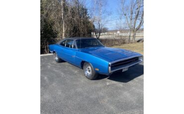 Dodge-Charger-rt-1970-BLUE-BLACK-1