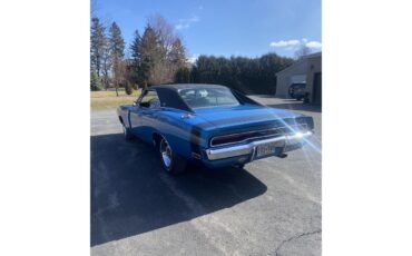 Dodge-Charger-rt-1970-BLUE-BLACK-10