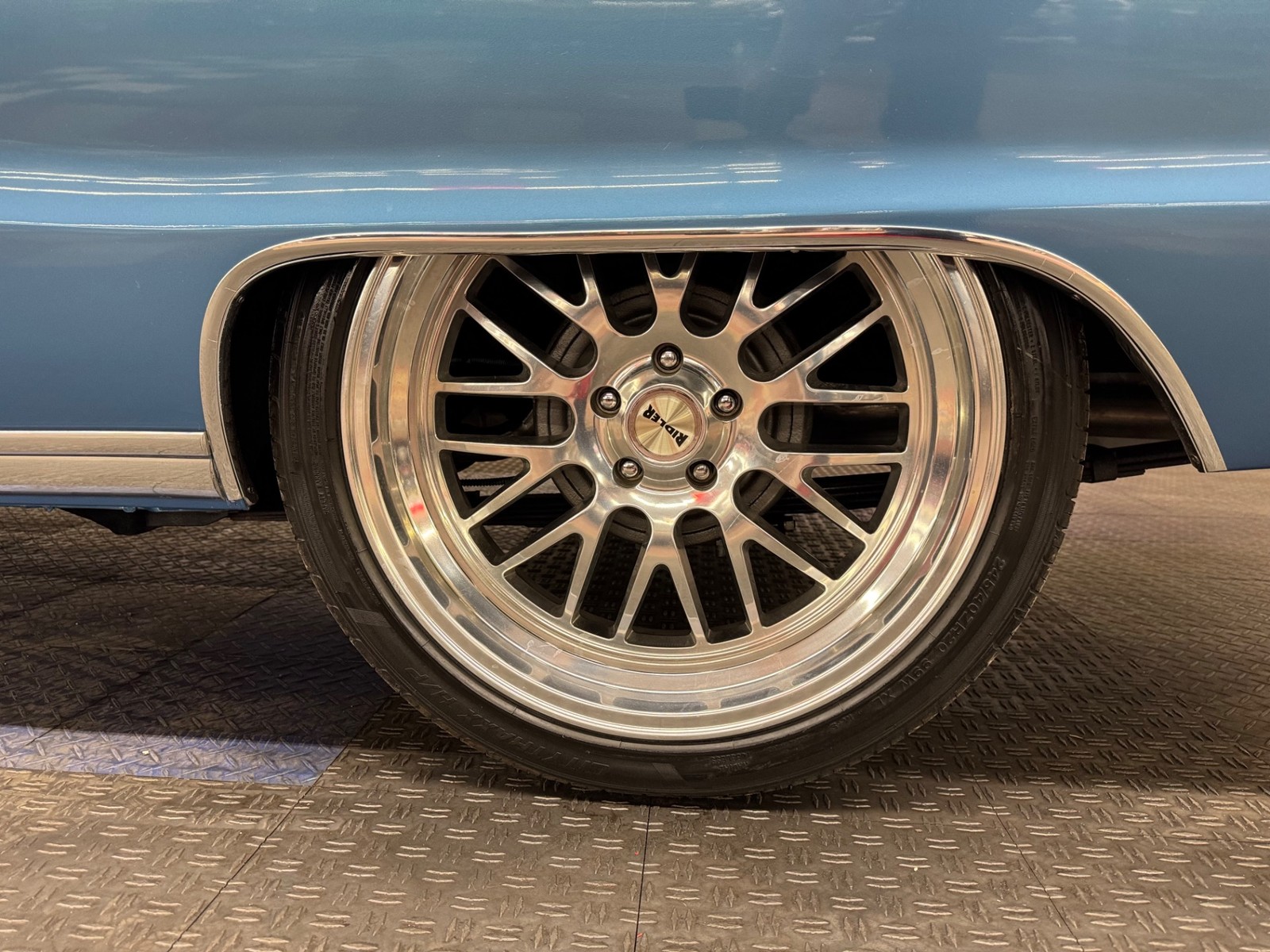 Dodge-Coronet-1967-25