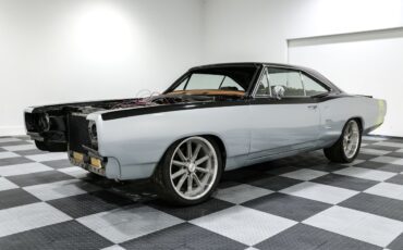 Dodge-Coronet-1969-Coupe-2