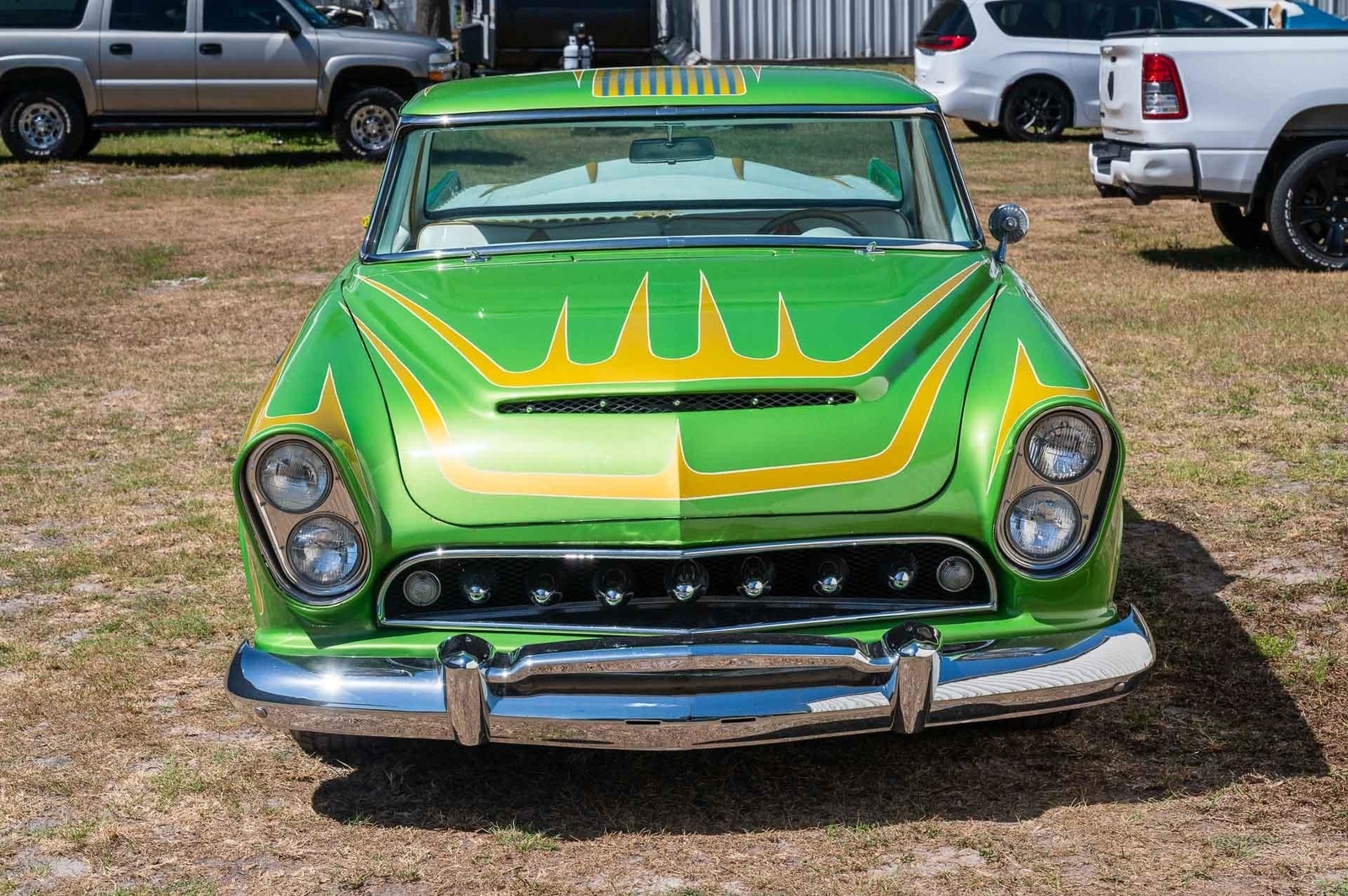 Dodge-Custom-1956-2-Door-11