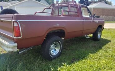 Dodge-DW-Series-1979-3