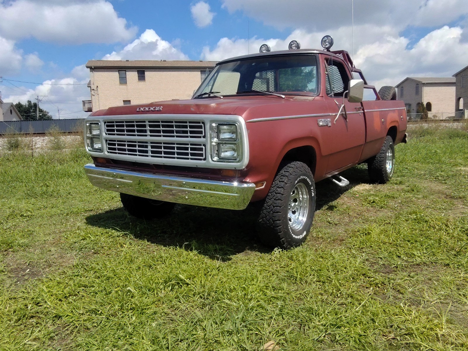 Dodge-DW-Series-1979-5