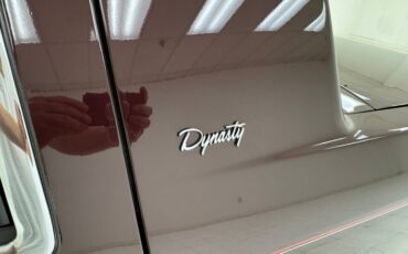 Dodge-Dynasty-1993-Black-Cherry-Red-20