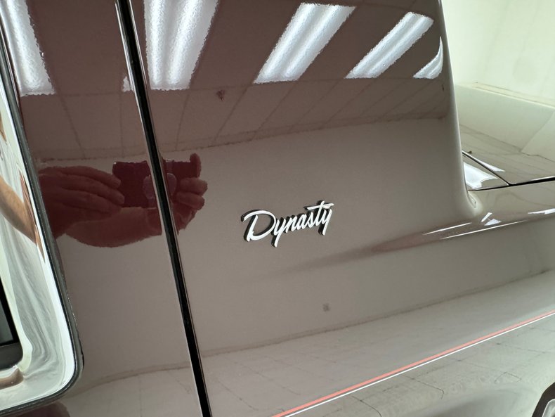 Dodge-Dynasty-1993-Black-Cherry-Red-20