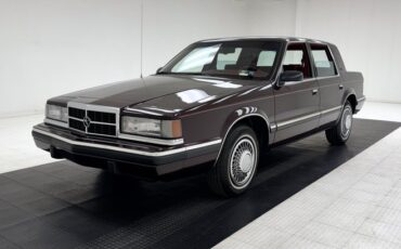 Dodge-Dynasty-1993-Black-Cherry-Red