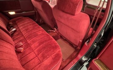 Dodge-Dynasty-1993-Black-Cherry-Red-49