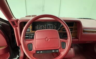 Dodge-Dynasty-1993-Black-Cherry-Red-9