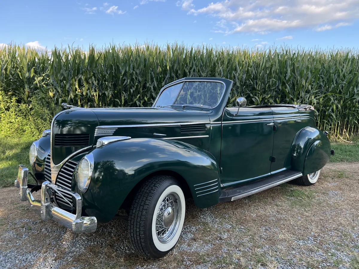 Dodge-Luxury-liner-1939-10