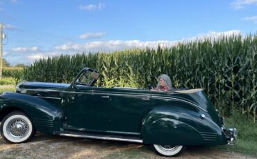 Dodge-Luxury-liner-1939-2