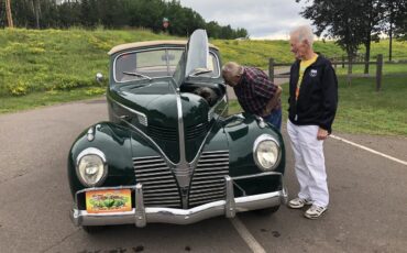 Dodge-Luxury-liner-1939-4
