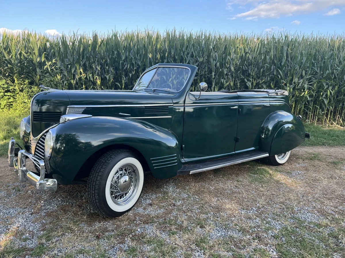Dodge-Luxury-liner-1939-7