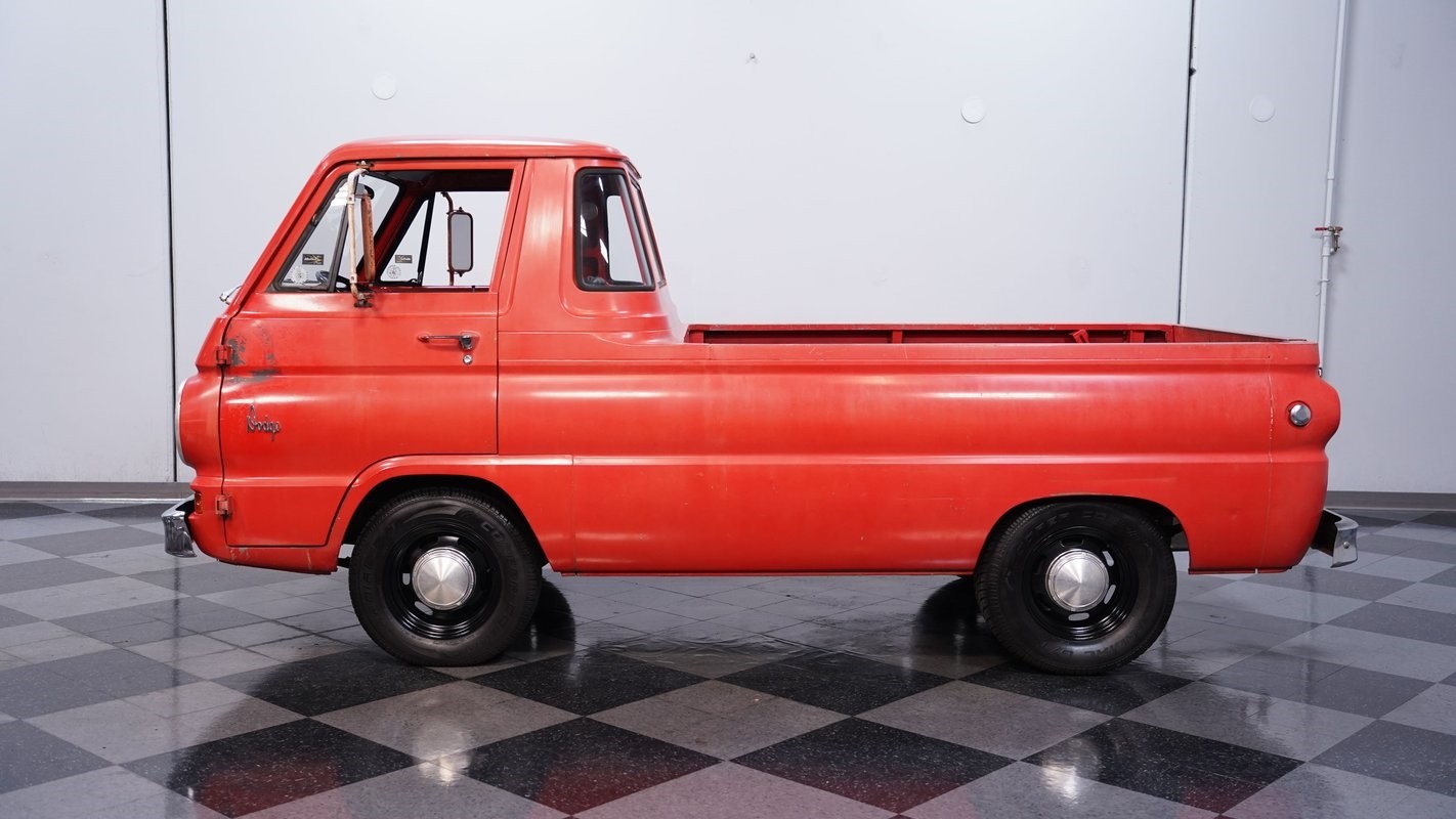 Dodge-Other-Pickups-1967-Pickup-Truck-2